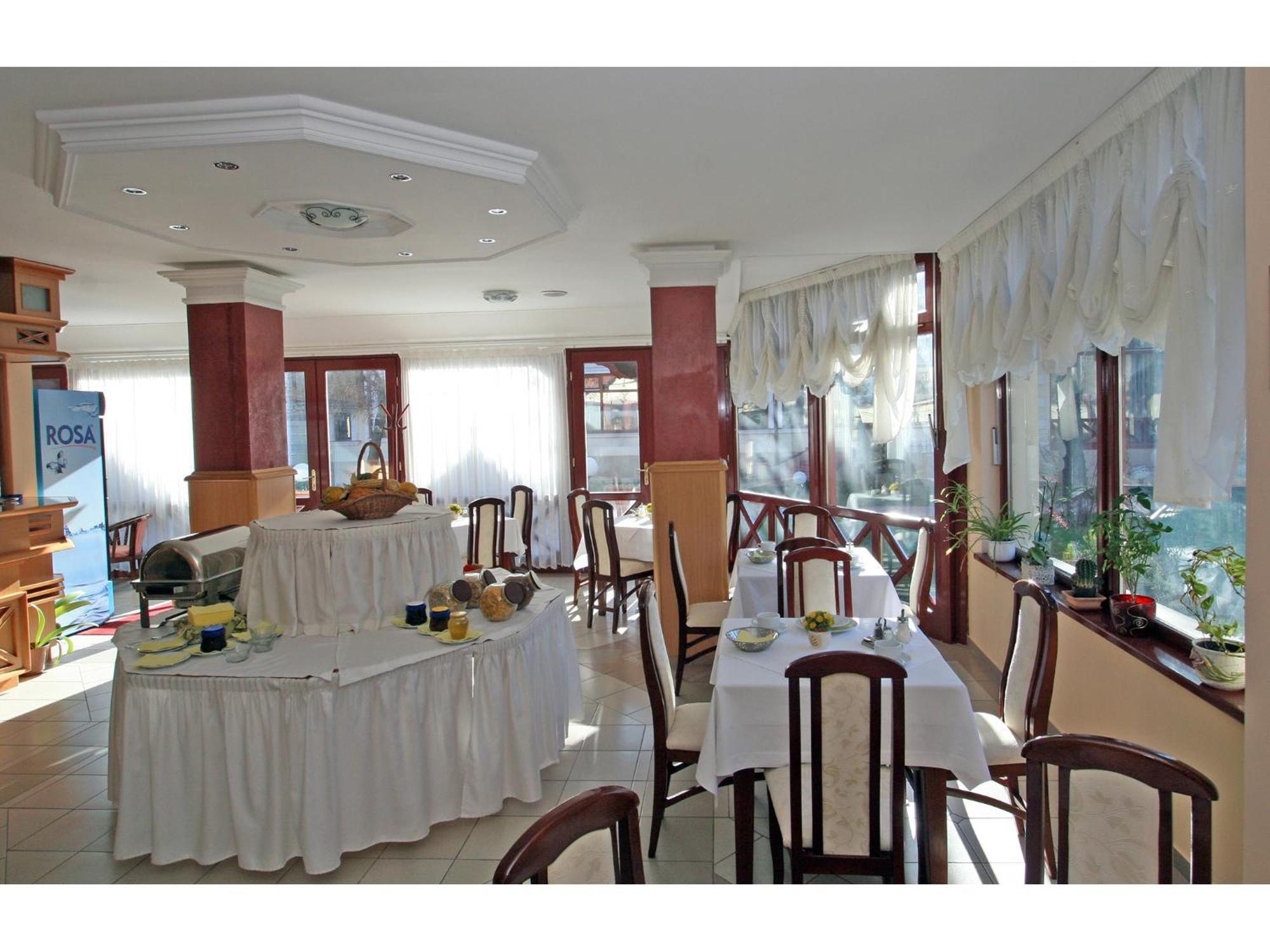Garni Hotel Vila Milord Resort Palic Ngoại thất bức ảnh